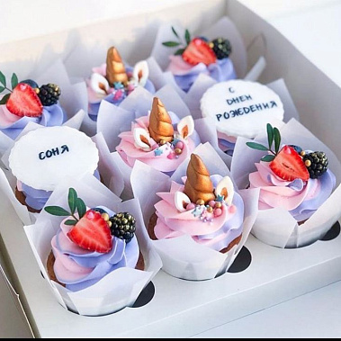 Капкейки "Единорожки" купить - новороссийск.сладкоежкин.рф