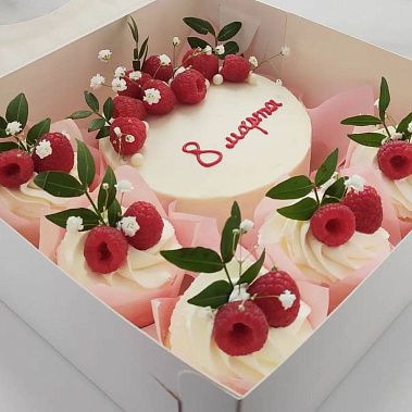 Ягодная нежность купить - новороссийск.сладкоежкин.рф